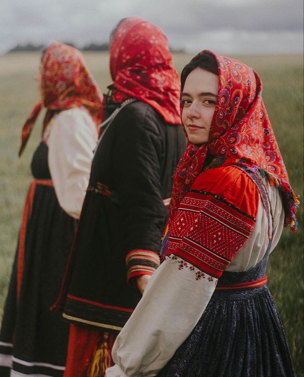 Women in Slavic costumes in Majuro