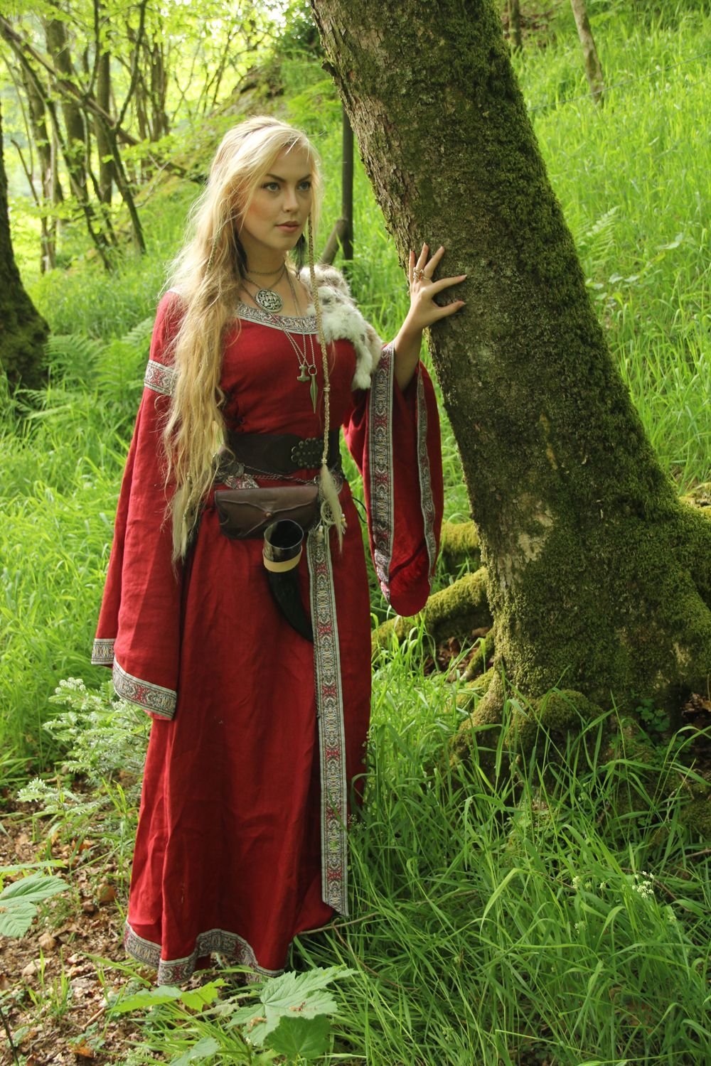 Women in Slavic costumes in Majuro