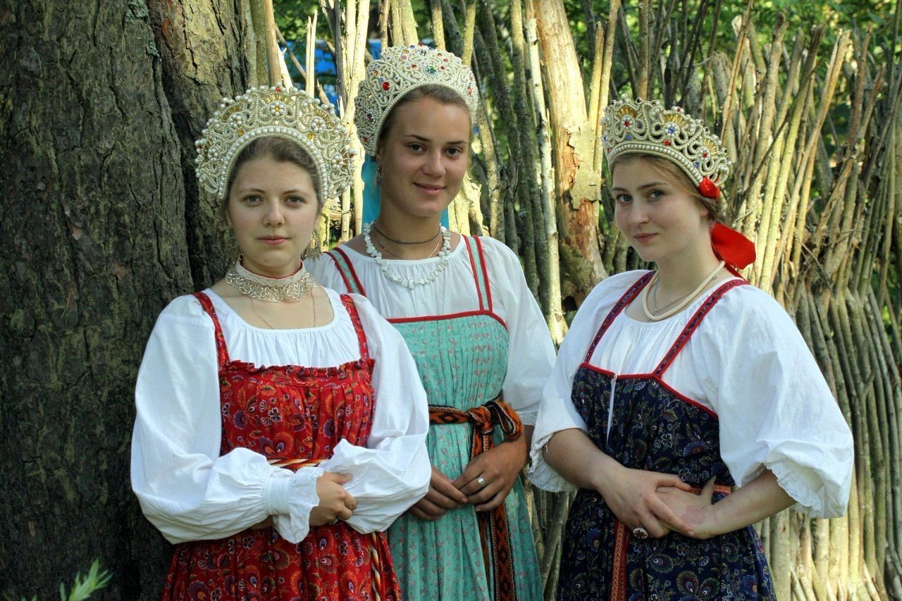 Sexy model Girls in Slavic costumes in Majuro